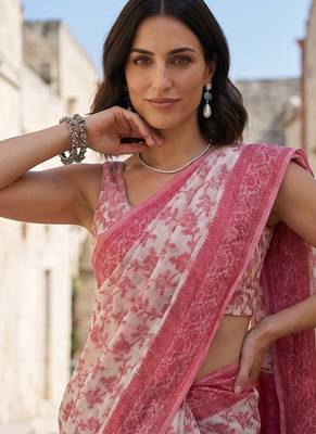 Red blended cotton woven saree with blouse 4