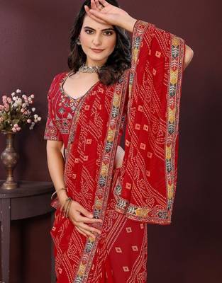 Maroon bahdhani printed designer saree with unstitched blouse 2