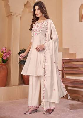 Embroidered chanderi anarkali kurta with pant & dupatta set for women 3