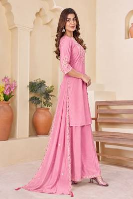 Embroidered chanderi anarkali kurta with pant & dupatta set for women 3