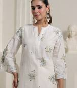 Off white embroidered pure cotton kurta trouser dupatta set