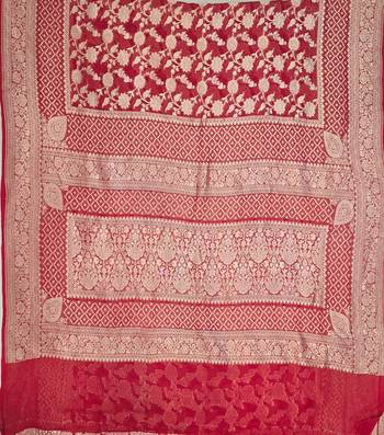 Red khadi woven saree with blouse 5