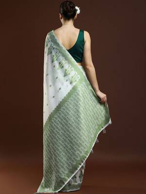 White woven design saree with blouse 4