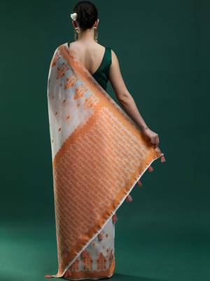 White woven design saree with blouse 4