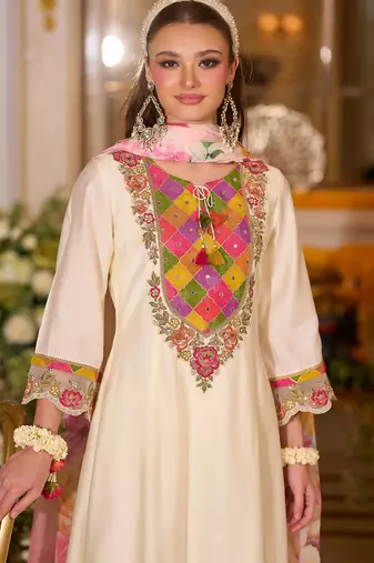 White embroidered silk blend kurta trouser dupatta set