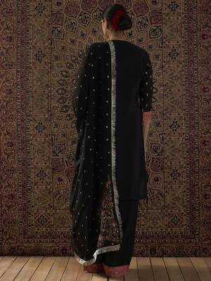 Black embroidered chinon kurta trouser dupatta set 2