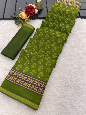 Green printed sarees & blouse piece 4