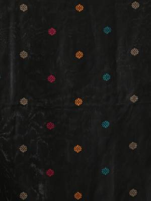 Black woven design paithani sarees 4