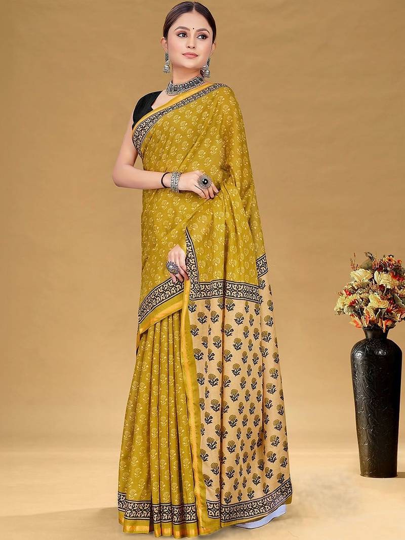 Yellow printed sarees & blouse piece