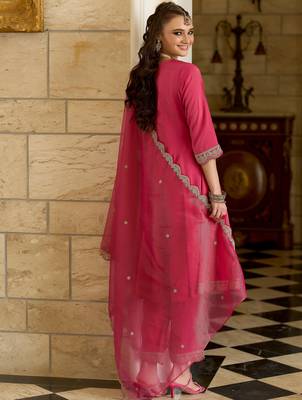 Pink embroidered silk blend kurta trouser dupatta set 2