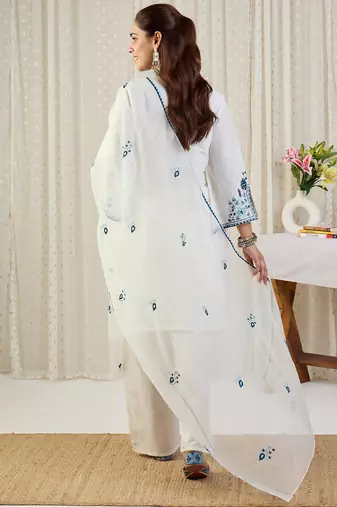 Off white embroidered pure cotton kurta trouser dupatta set