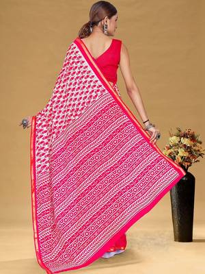 Pink printed sarees & blouse piece 4