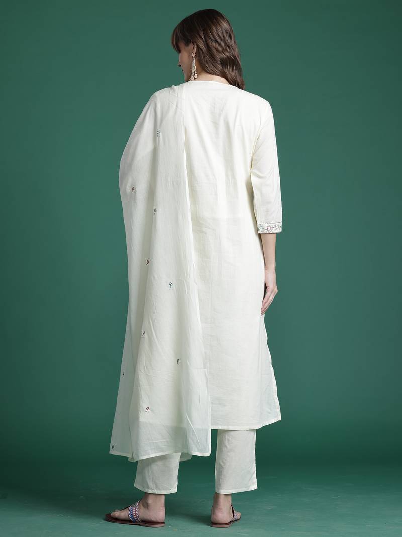 Off white embroidered pure cotton kurta trouser dupatta set