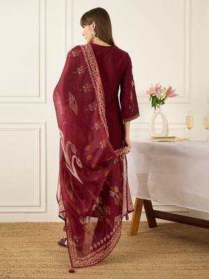 Maroon embroidered silk blend kurta trouser dupatta set 2