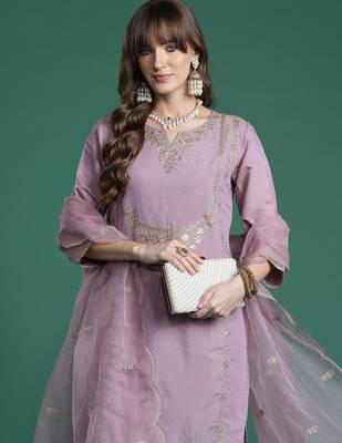 Pink embroidered silk blend kurta trouser dupatta set 1
