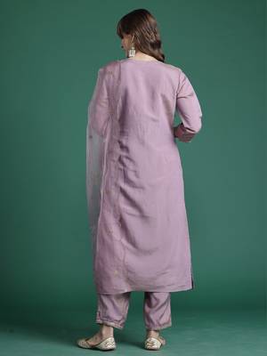 Pink embroidered silk blend kurta trouser dupatta set 2
