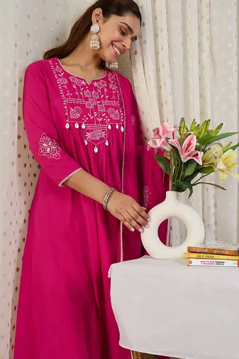 Pink embroidered pure cotton kurta trouser dupatta set