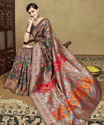 Grey woven design jamdani traditional zari saree with unstitched blouse 4