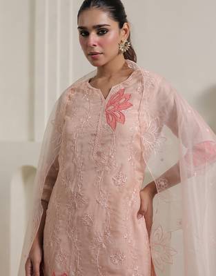 Peach embroidered organza kurta trouser dupatta set 1