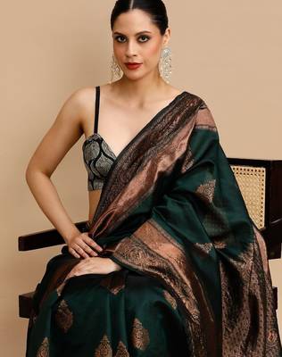 Green woven design banarasi saree with unstitched blouse 1