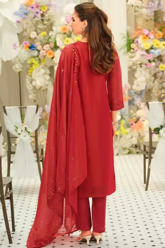 Red embroidered silk blend kurta trouser dupatta set