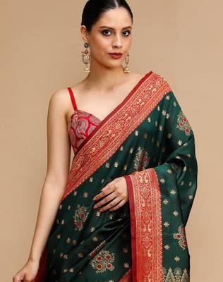 Green ethnic motifs banarasi saree with unstitched blouse 5