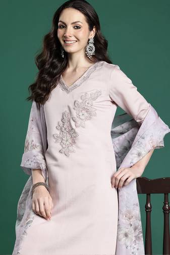 Pink embroidered silk blend kurta trouser dupatta set