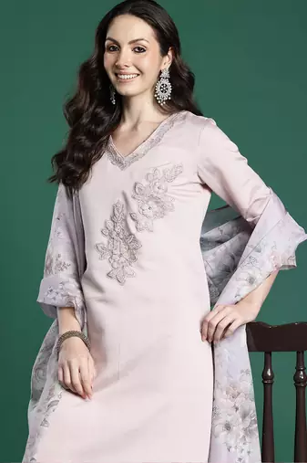Pink embroidered silk blend kurta trouser dupatta set
