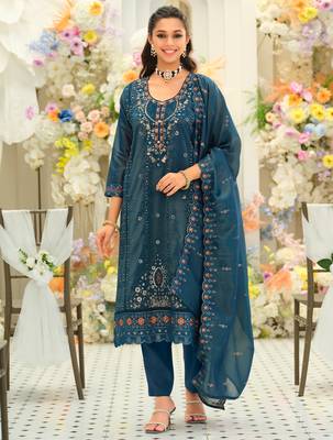 Teal embroidered silk blend kurta trouser dupatta set 3