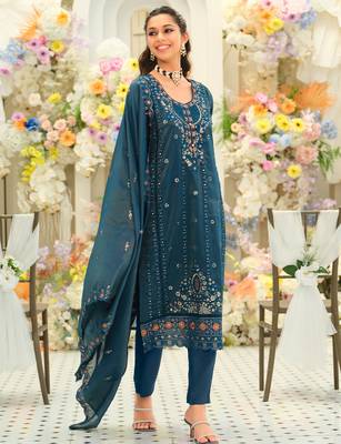 Teal embroidered silk blend kurta trouser dupatta set 4