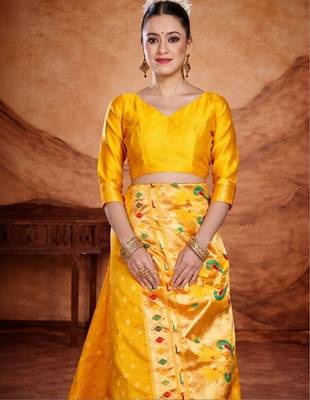 Yellow woven design zari silk blend paithani saree 2
