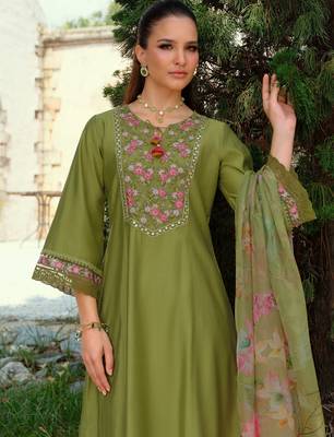 Green embroidered liva kurta trouser dupatta set 1