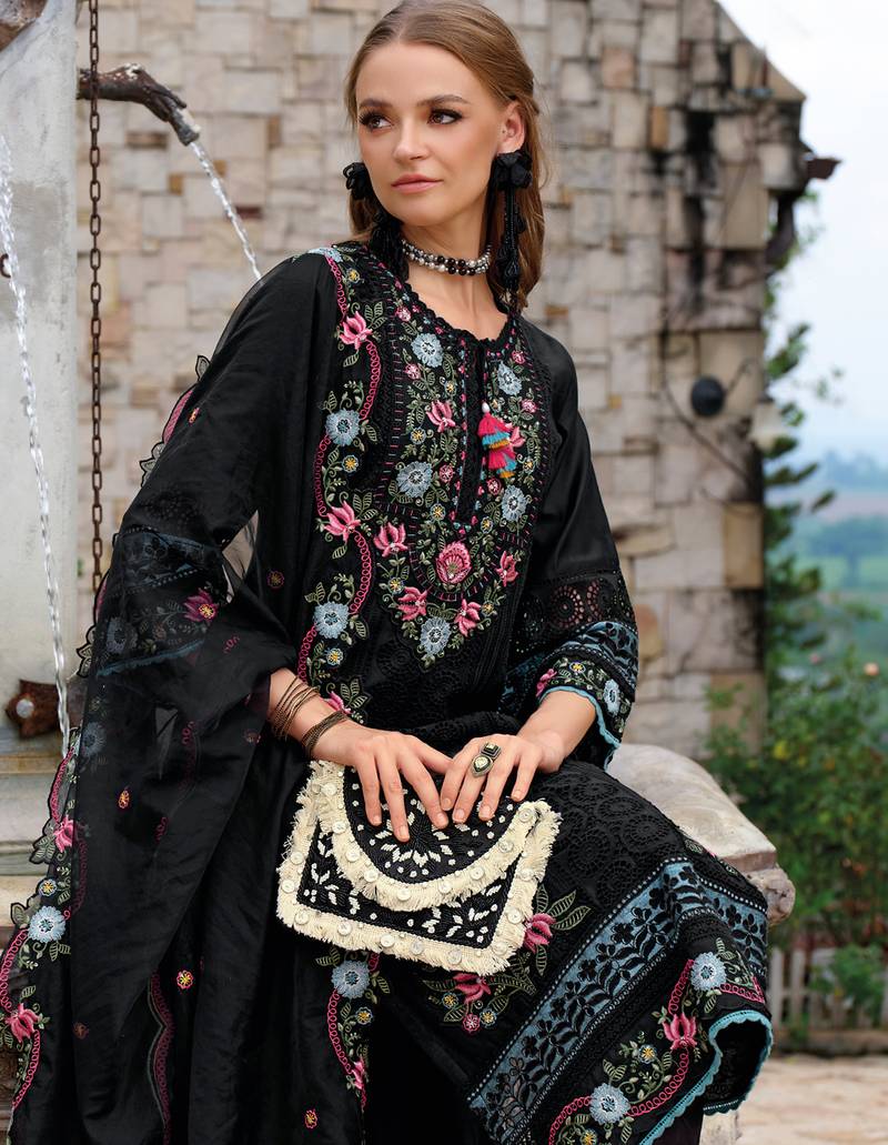 Black embroidered silk blend kurta trouser dupatta set