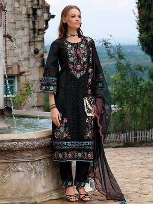 Black embroidered silk blend kurta trouser dupatta set 2