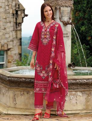Red embroidered silk blend kurta trouser dupatta set 2