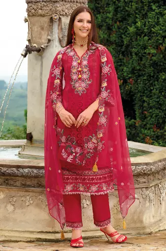 Red embroidered silk blend kurta trouser dupatta set
