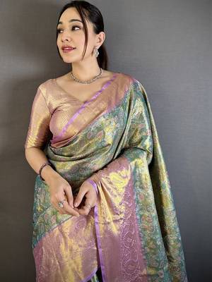 Lavender woven design kanjeevaram saree with blouse 2