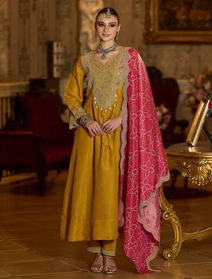 Yellow embroidered silk blend kurta trouser dupatta set 4