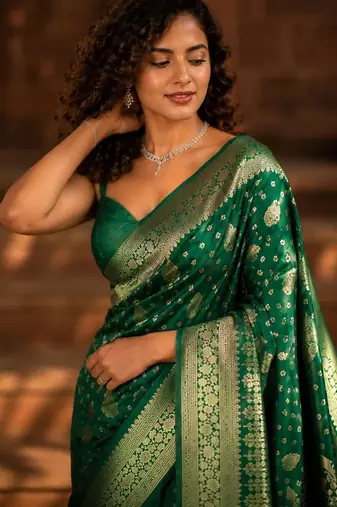 Green woven design zari silk blend banarasi saree