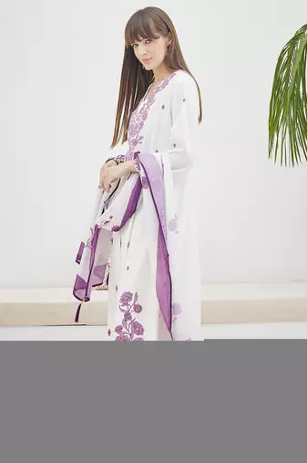 White embroidered viscose rayon kurta trouser dupatta set