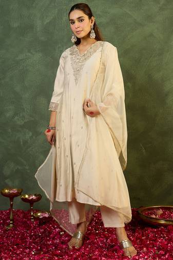 White embroidered liva kurta trouser dupatta set