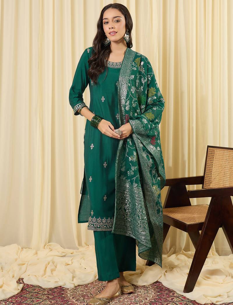 Green embroidered silk blend kurta trouser dupatta set