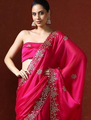 Pink embroidered sarees with blouse piece 2