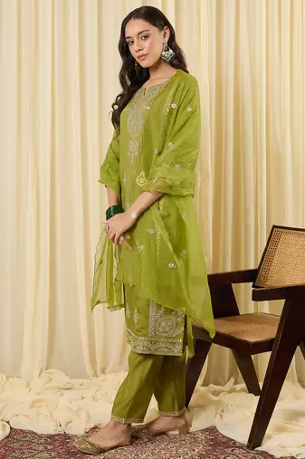 Green embroidered silk blend kurta trouser dupatta set