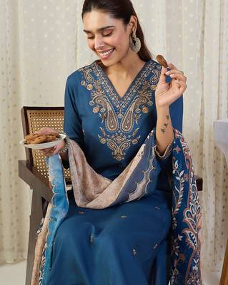 Blue embroidered viscose rayon kurta trouser dupatta set 1