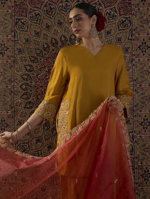 Yellow embroidered silk blend kurta trouser dupatta set 1