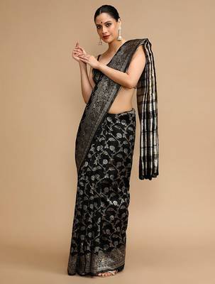 Black woven design zari banarasi saree 3