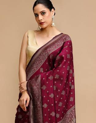 Maroon woven design banarasi saree with unstitched blouse 5
