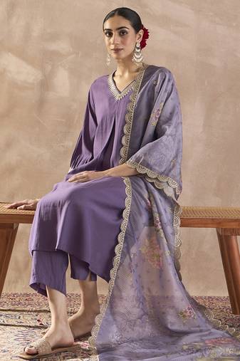 Purple solid silk blend kurta trouser dupatta set