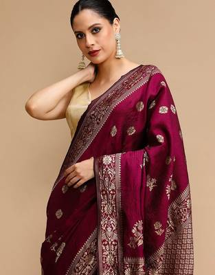 Maroon woven design banarasi saree 5